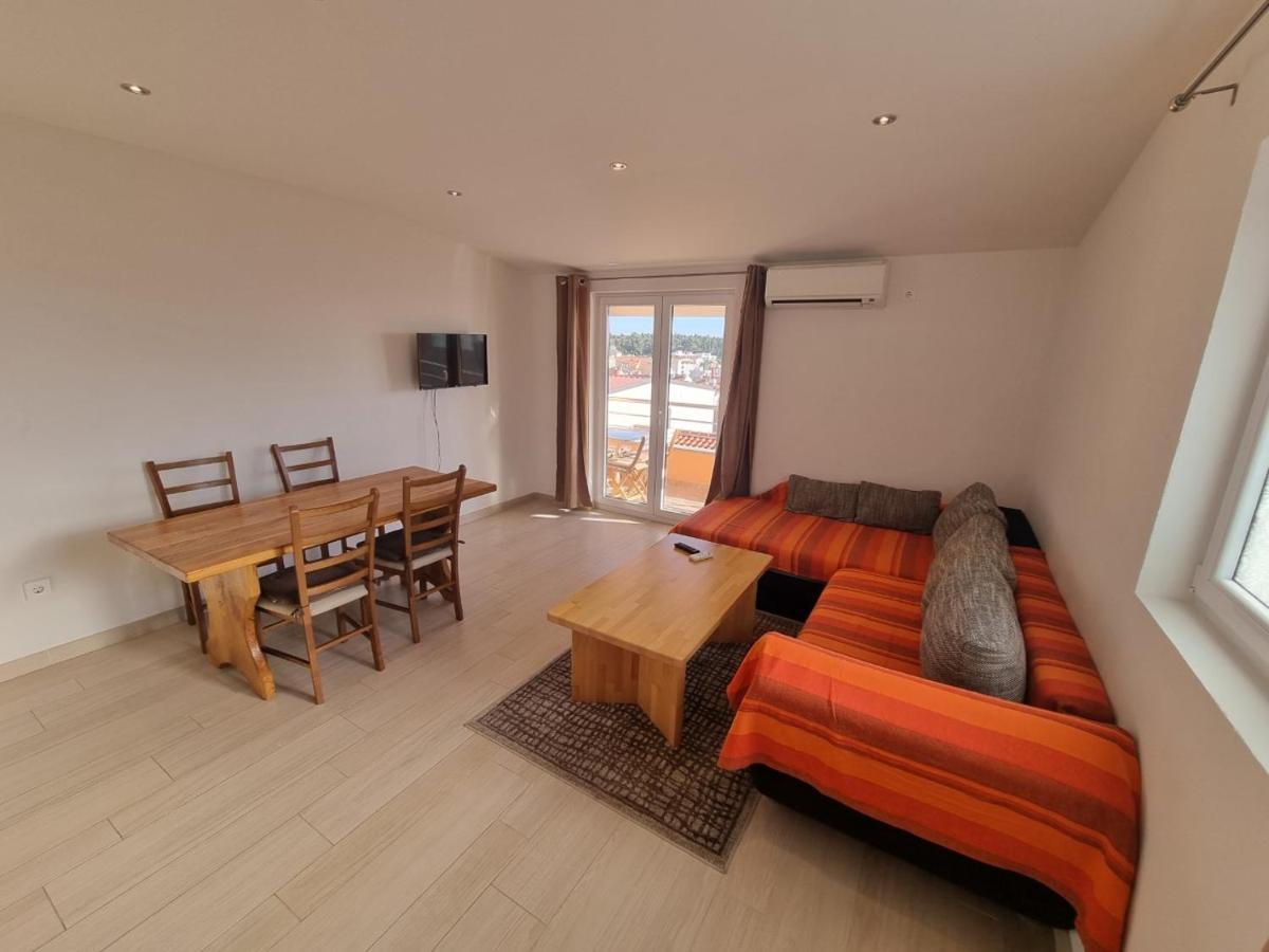 Apartment Furulund Μακάρσκα Εξωτερικό φωτογραφία