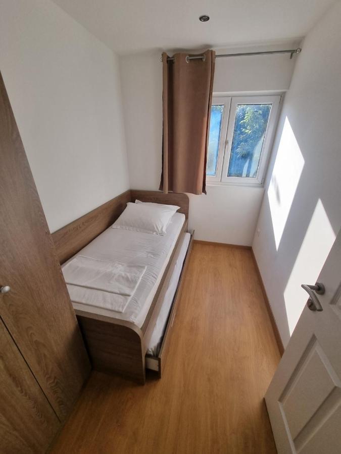 Apartment Furulund Μακάρσκα Εξωτερικό φωτογραφία